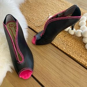 Poetic License Black Leather Shoes